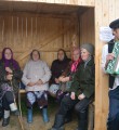 И исчезали морщинки   на лицах ветеранов