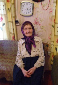 Их учили тушить зажигательные бомбы…