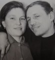 Красивая, улыбчивая девушка   так запала Александру в душу…