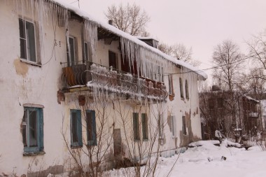 Оттепель – время схода   «снежных шапок»