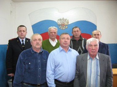 Передают свой опыт молодым Передают свой опыт молодым
