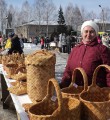 «Всех приглашаем, кто знаком с народным русским ремеслом!» «Всех приглашаем, кто знаком с народным русским ремеслом!»